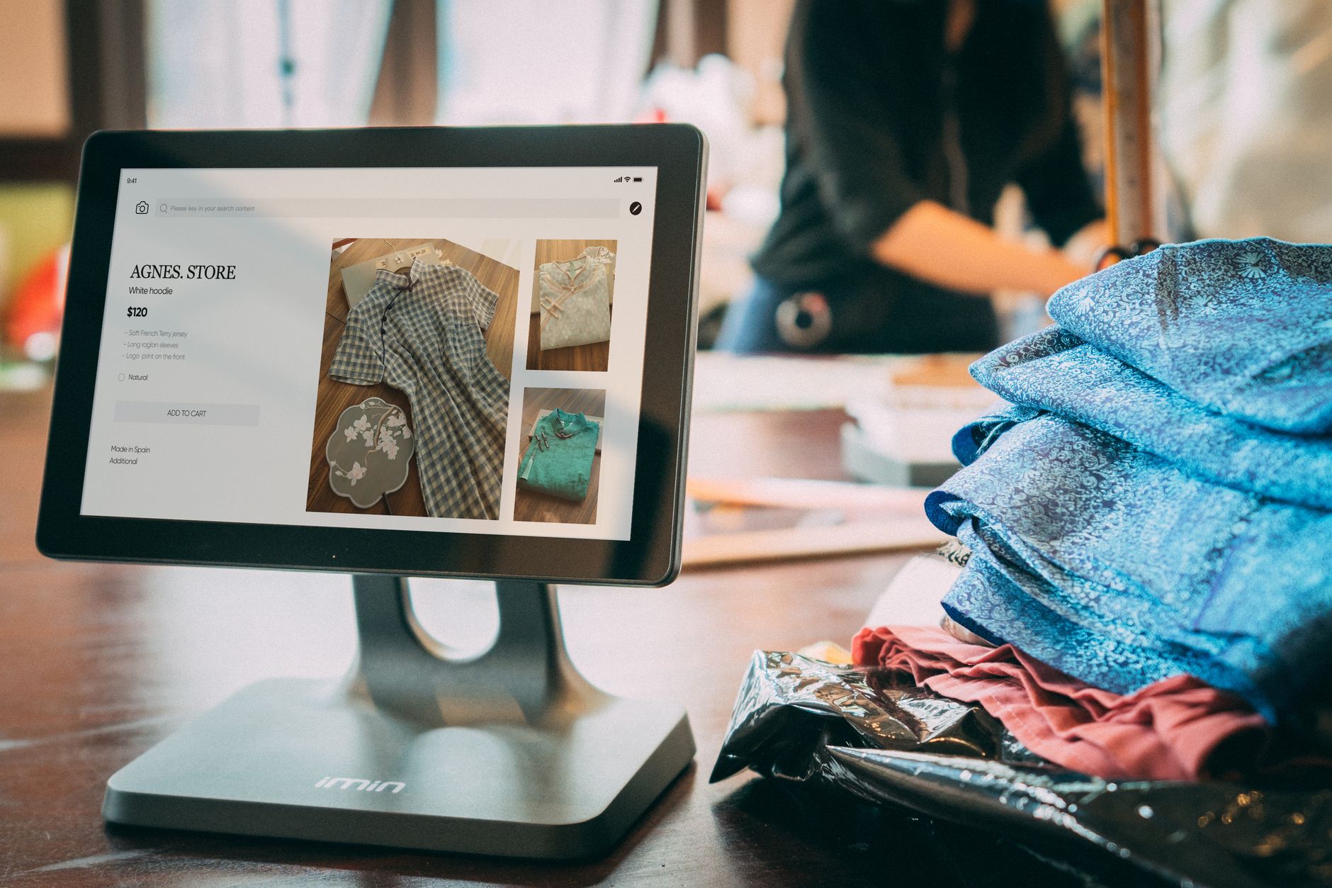 Kuidas valida hostingut WooCommerce jaoks Eestis: 100-st 10000 tellimuseni